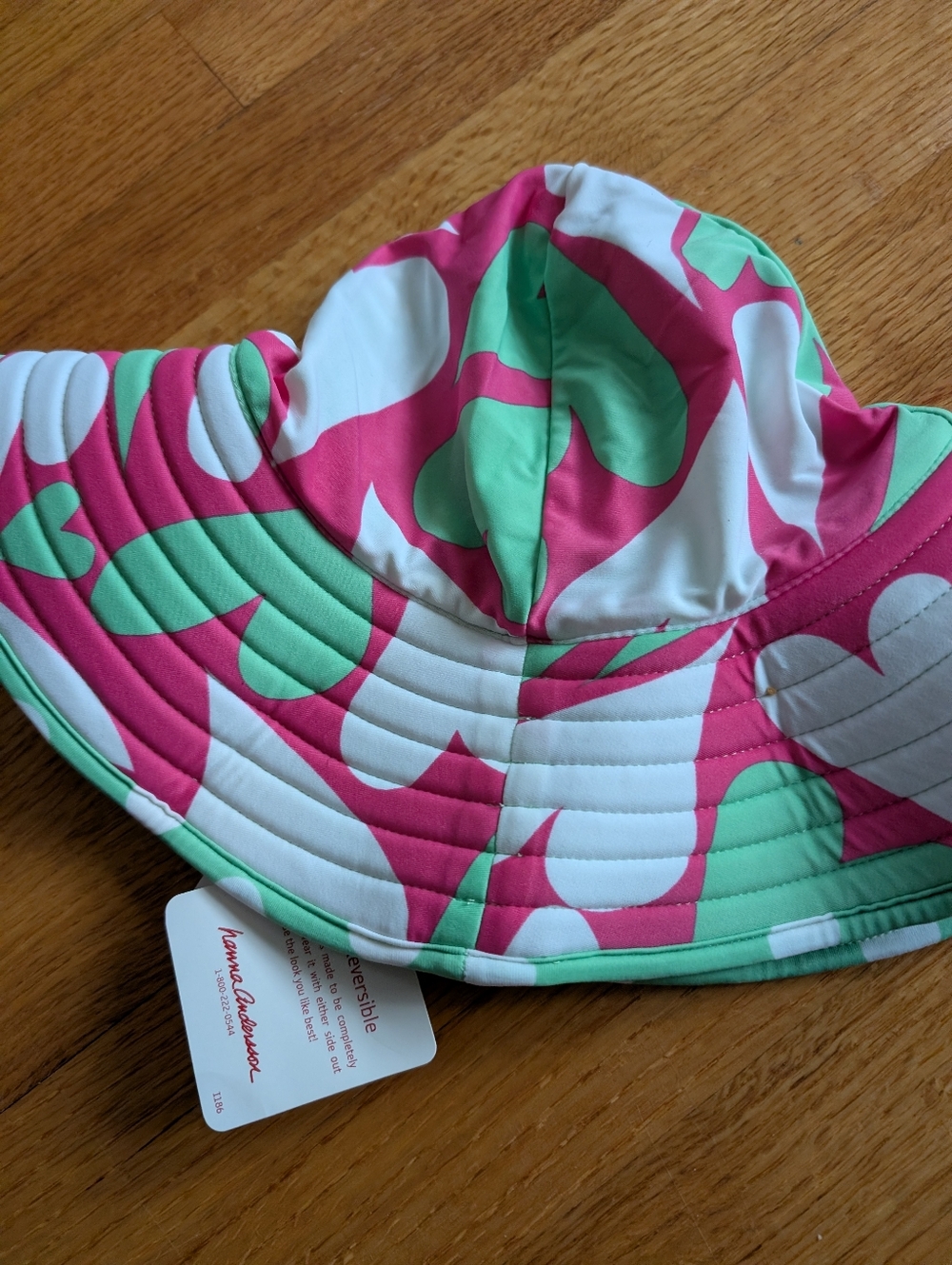 NWT Hanna Andersson Reversible Hat Size L Polka Dots/Heart Pattern